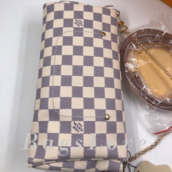 Клатч Louis Vuitton B105413