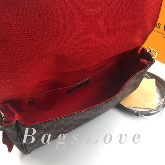 Клатч Louis Vuitton B105414