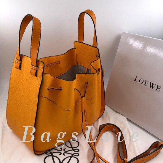 Женская сумка Loewe B105507