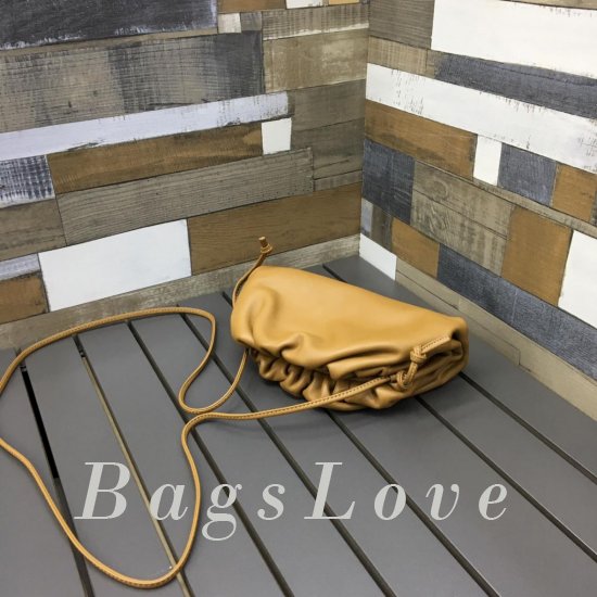 Женская сумка Bottega Veneta (Боттега Венета) BЭ1105480