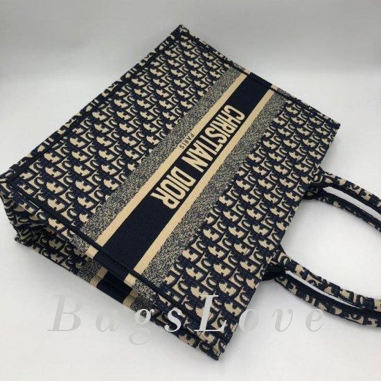 Женская сумка Christian Dior (Кристиан Диор) B105887