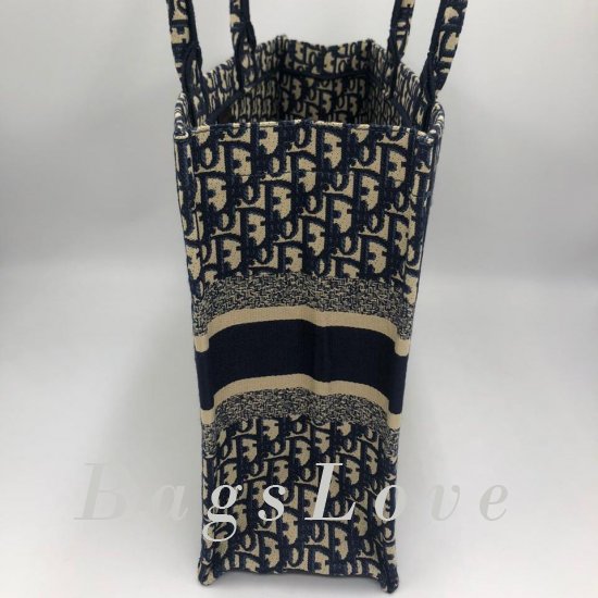 Женская сумка Christian Dior (Кристиан Диор) B105887