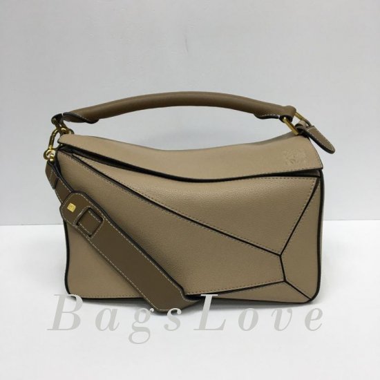 Женская сумка Loewe BЭ1105500